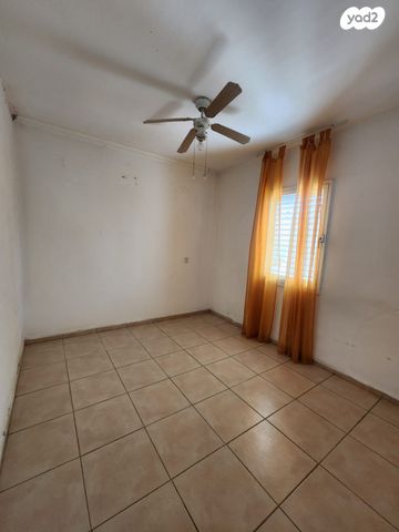 דירה, מגדל העמק