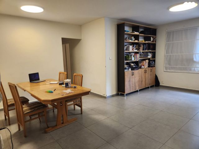 דירה, בית שמאי 4, מורשה, רמת השרון