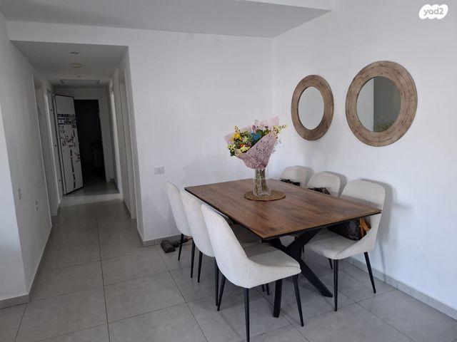 דירה, יצחק אבינו, אחיסמך, לוד