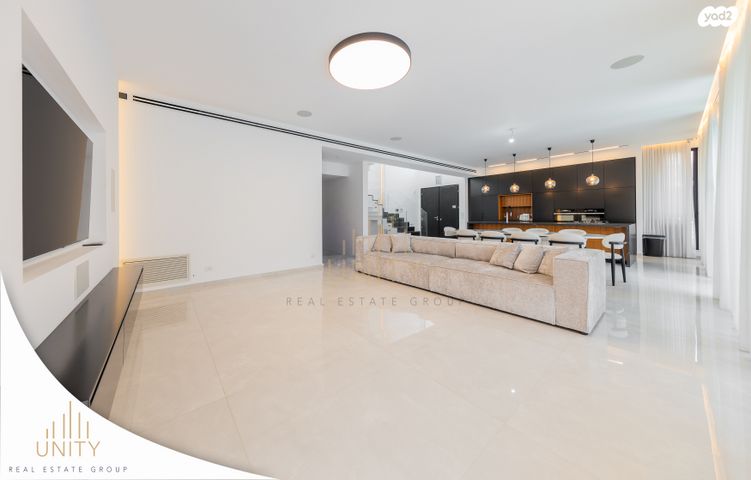 בית פרטי/ קוטג', הרינה, נוף הטיילת, נתניה