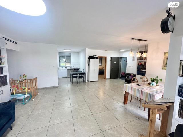 דירה, כרמי הנדיב, אחוזת רוטנר, קרית מלאכי