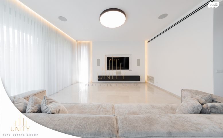 בית פרטי/ קוטג', הרינה, נוף הטיילת, נתניה