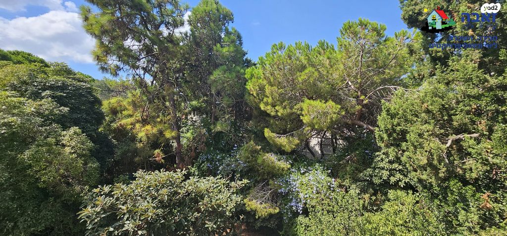 דו משפחתי, יערות 22, אחוזה, חיפה