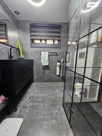 דירת גן, עכו