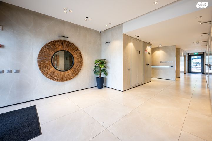 דירת גן, אור ים, אור עקיבא