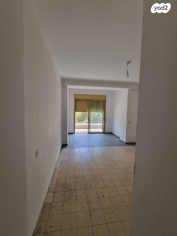 דירה, בנימין מטודלה 8, רחביה, ירושלים