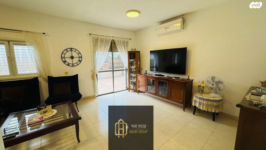 דו משפחתי, שיבת ציון 6, נווה דוד, רמלה