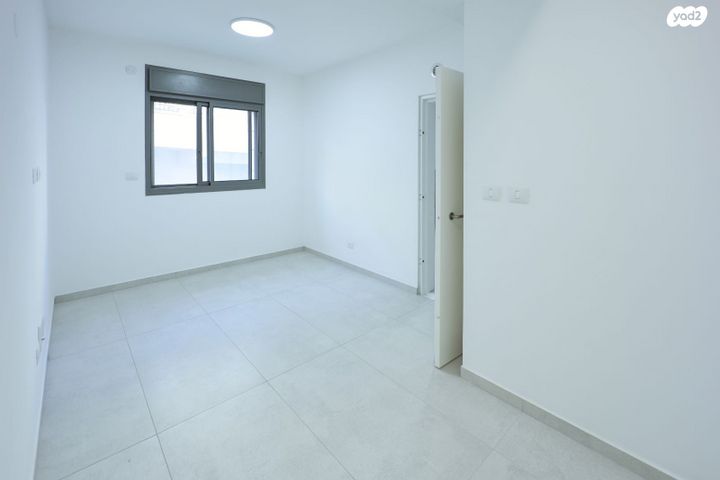 דירה, דרך אריק שרון, חיפה