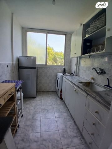 דירה, העצמאות, שלום עליכם, מגדל העמק