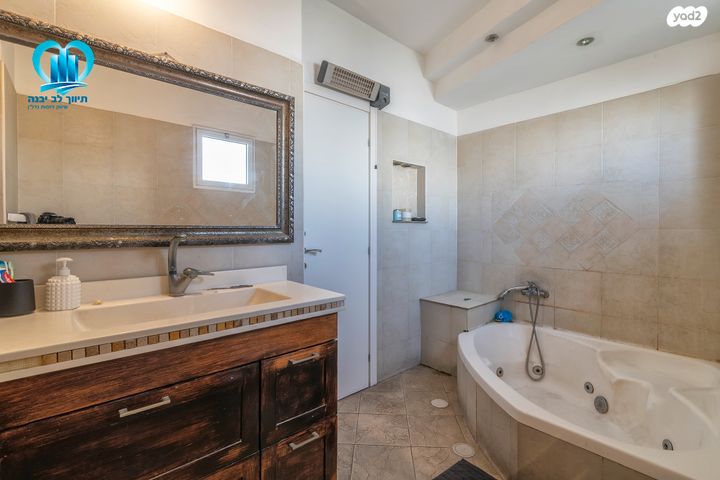 דירה, שדרות דואני, נאות בגין, לב יבנה, יבנה