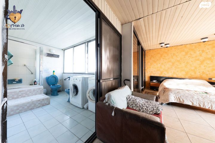 דופלקס, הרצל 86, לב העיר, בת ים