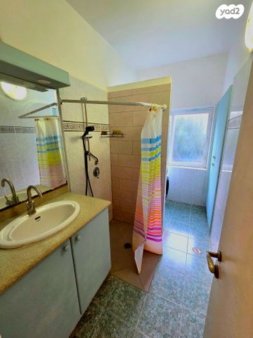 דירה, א.ד. גורדון, צפון מערב מרכז העיר, נתניה