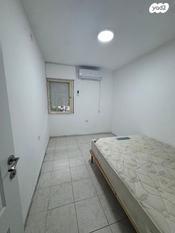 דירה, קרית אתא