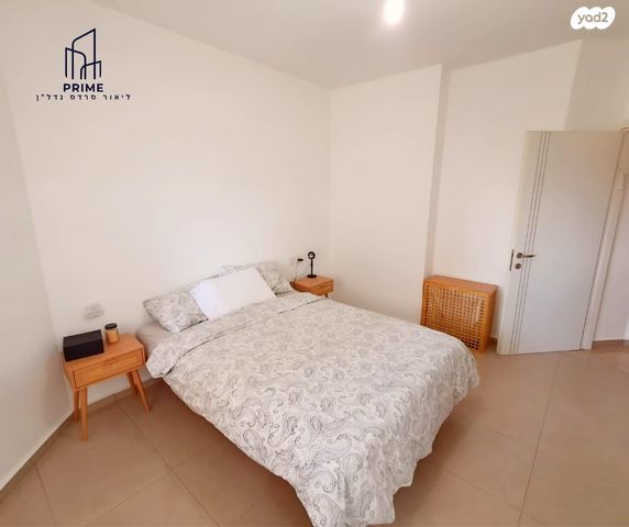 דירה, משה דיין, בן גוריון, חולון