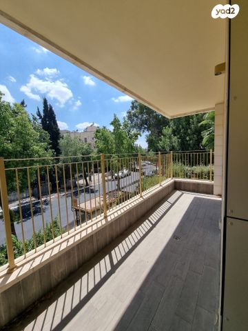 דירה, בנימין מטודלה 8, רחביה, ירושלים