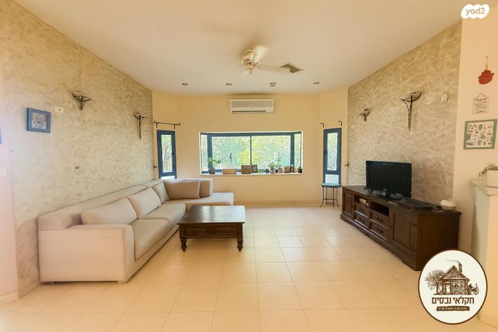 בית פרטי/ קוטג', תנובות