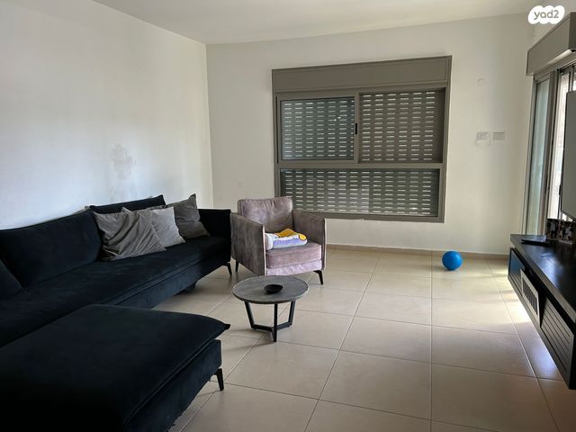 דירה, מצדה 10, אורנים, מעלות תרשיחא