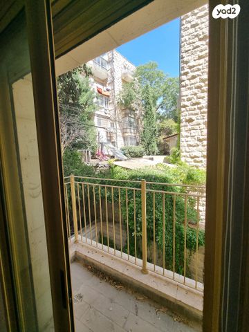 דירה, בנימין מטודלה 8, רחביה, ירושלים