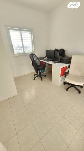 דירה, יהוד מונוסון