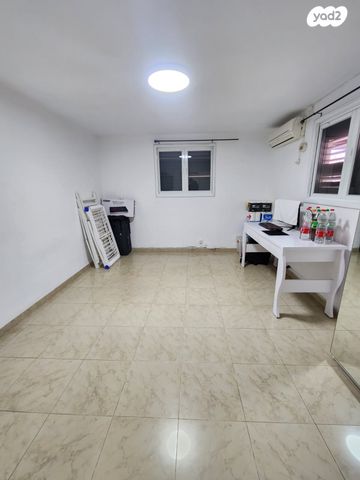 דירה, ישראל פרנקל 18, נווה דוד, רמלה