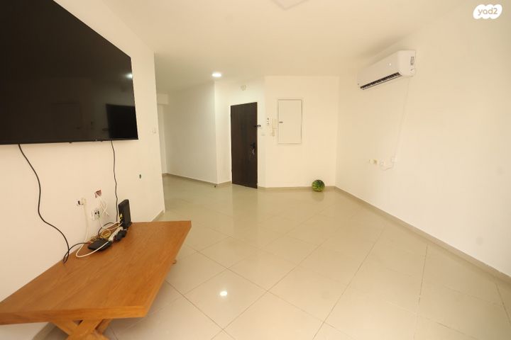 דירת גן, פרופסור שמשון עמיצור, רמות הרכס, באר שבע