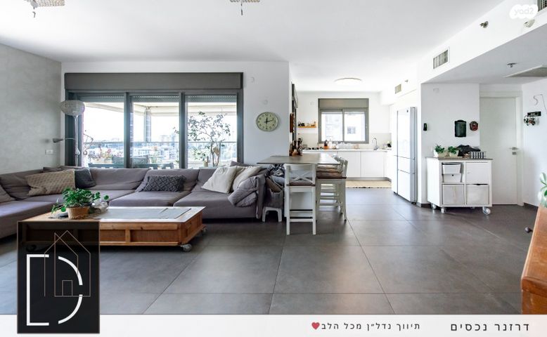 דירה, מתחם 1200, הוד השרון