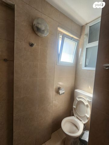 דירה, אמיל זולא 3, העיר העתיקה, רמלה