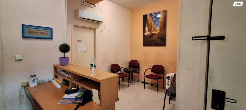 דירה, דרך עזה 44, רחביה, ירושלים