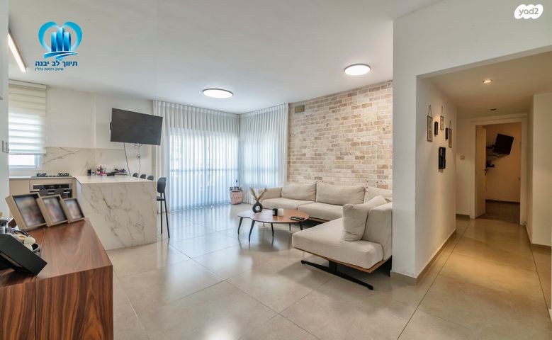 דירה, שדרות דואני, נאות בגין, לב יבנה, יבנה