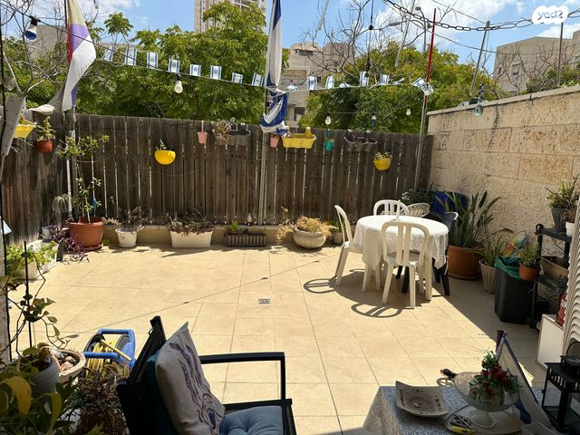 דירת גן, תשרי, הכרמים, מודיעין מכבים רעות