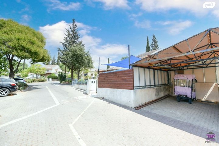 בית פרטי/ קוטג', כינרות 45, קצרין