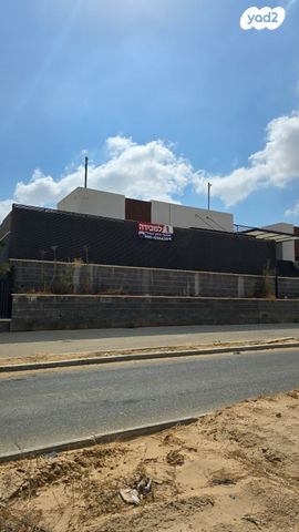 דו משפחתי, נירים 29, הפארק, אופקים