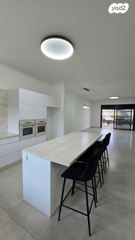 דו משפחתי, נירים 29, הפארק, אופקים