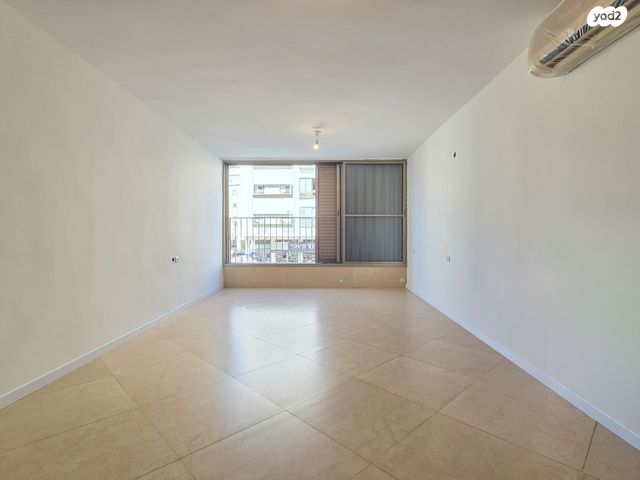 דירה, מקס נורדאו, דרום מערב ותיק, בת ים