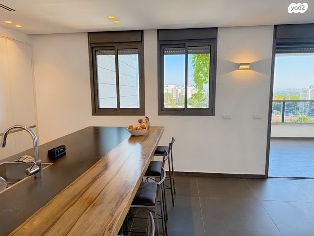 דירה, אפרים קציר, מתחם 1200, הוד השרון