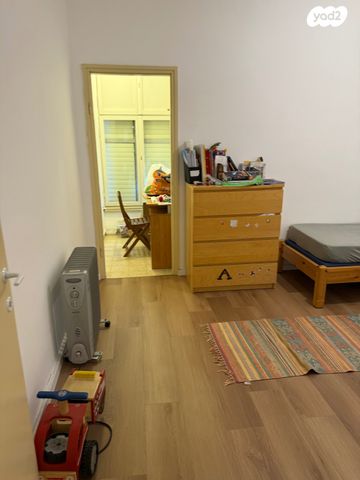 דירה, המעפיל, רחובות