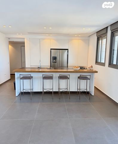 דירה, אפרים קציר, מתחם 1200, הוד השרון