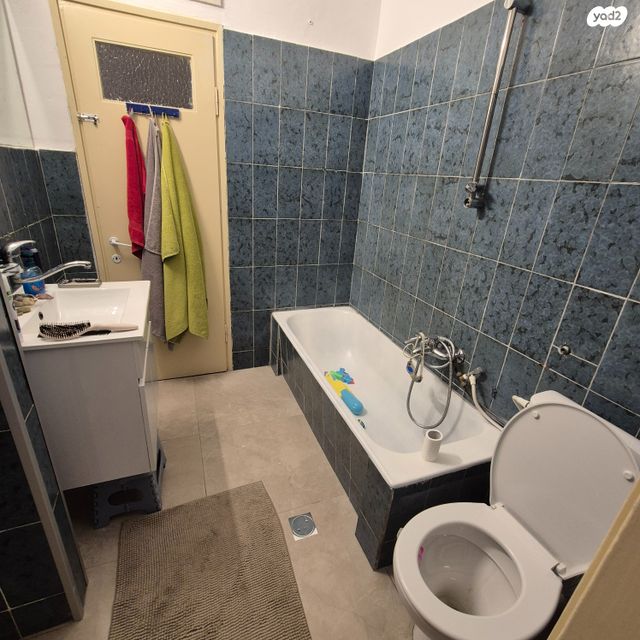 דירה, נווה יהודה, רחובות