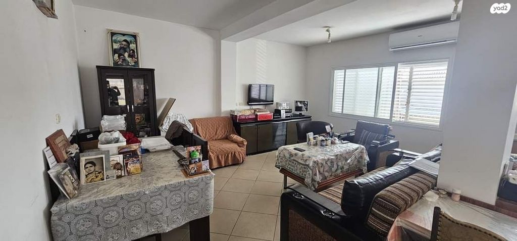 דירה, אוסישקין, מוצקין הותיקה, קרית מוצקין