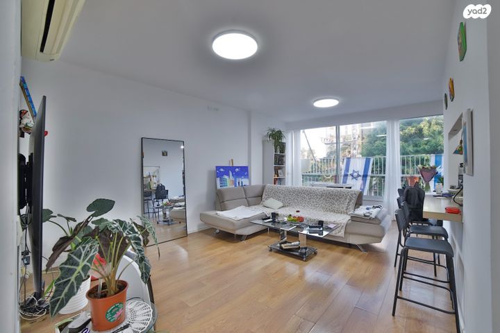 דירה, הרצוג, רסקו א', חולון