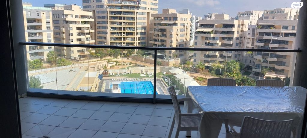 דירה, ארתור רובינשטיין, הגוש הגדול, רמת אביב החדשה, נופי ים, תל אביב יפו