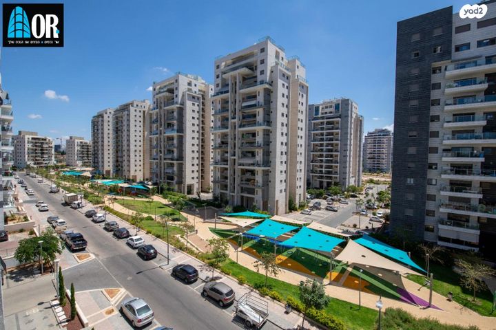 דירה, אודם, צמרות המושבה, באר יעקב