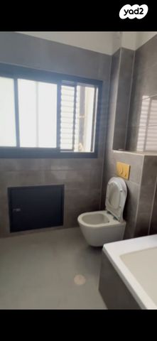 דירה, לח"י 21, שאר העיר, בני ברק