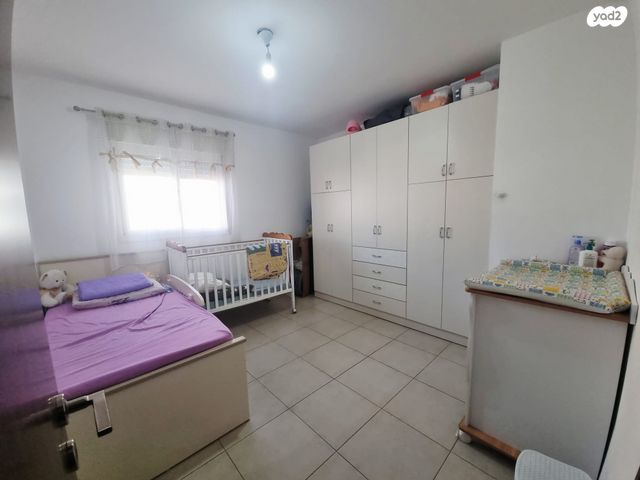 דירה, אתרוג, החורש, חריש