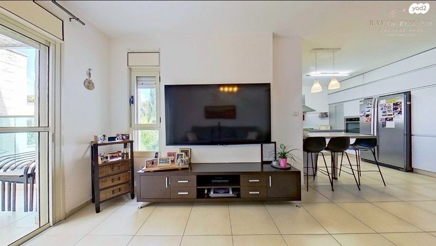 דירה, דרך מנחם בגין, מוריה, מודיעין מכבים רעות