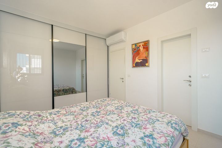 דירה, לוטם 35, הפרחים, חריש