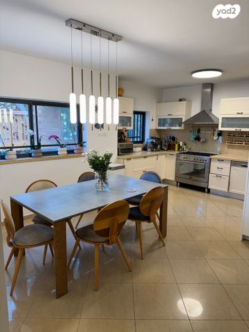 בית פרטי/ קוטג', פסמן צ'רלס, הרצליה הצעירה, הרצליה