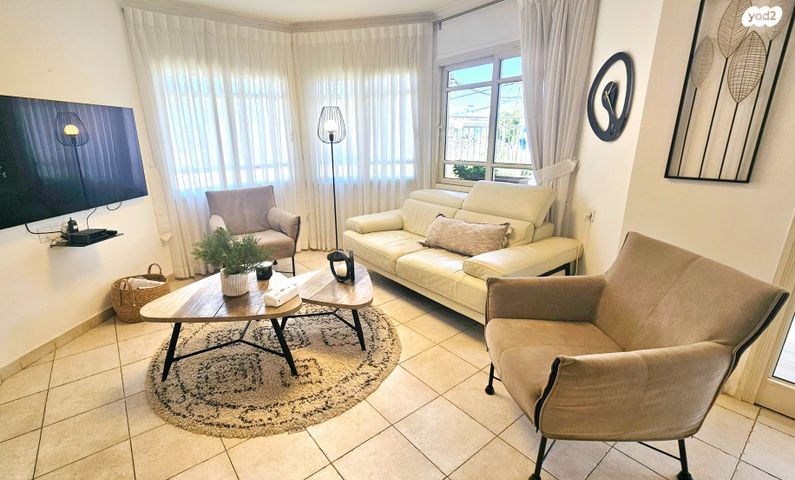 בית פרטי/ קוטג', גבעת אוויה, יהוד מונוסון