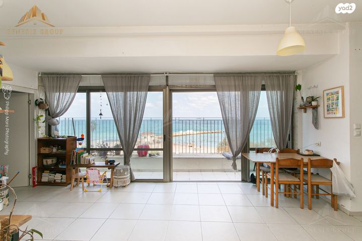 דירה, רציף אהרון רוזנפלד, בת גלים, חיפה