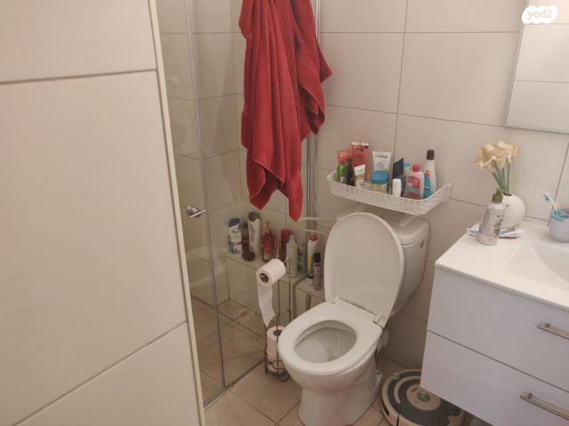 דירה, אח"י דקר, נווה שרת, תל אביב יפו